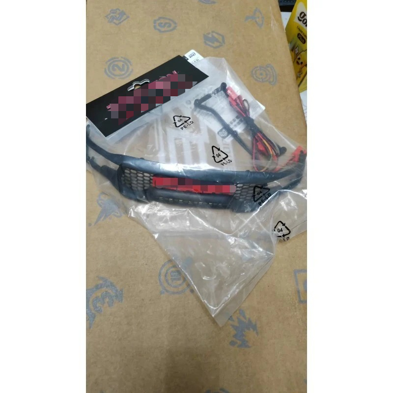 ชุดไฟ LED สำหรับกระจังหน้ารถ R - Ram 1500 Rc Hobby บทวิจารณ์และราคา