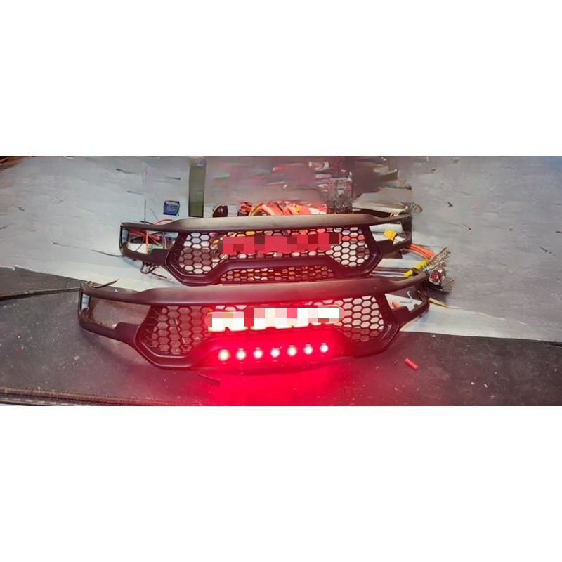 ชุดไฟ LED สำหรับกระจังหน้ารถ R - Ram 1500 Rc Hobby บทวิจารณ์และราคา